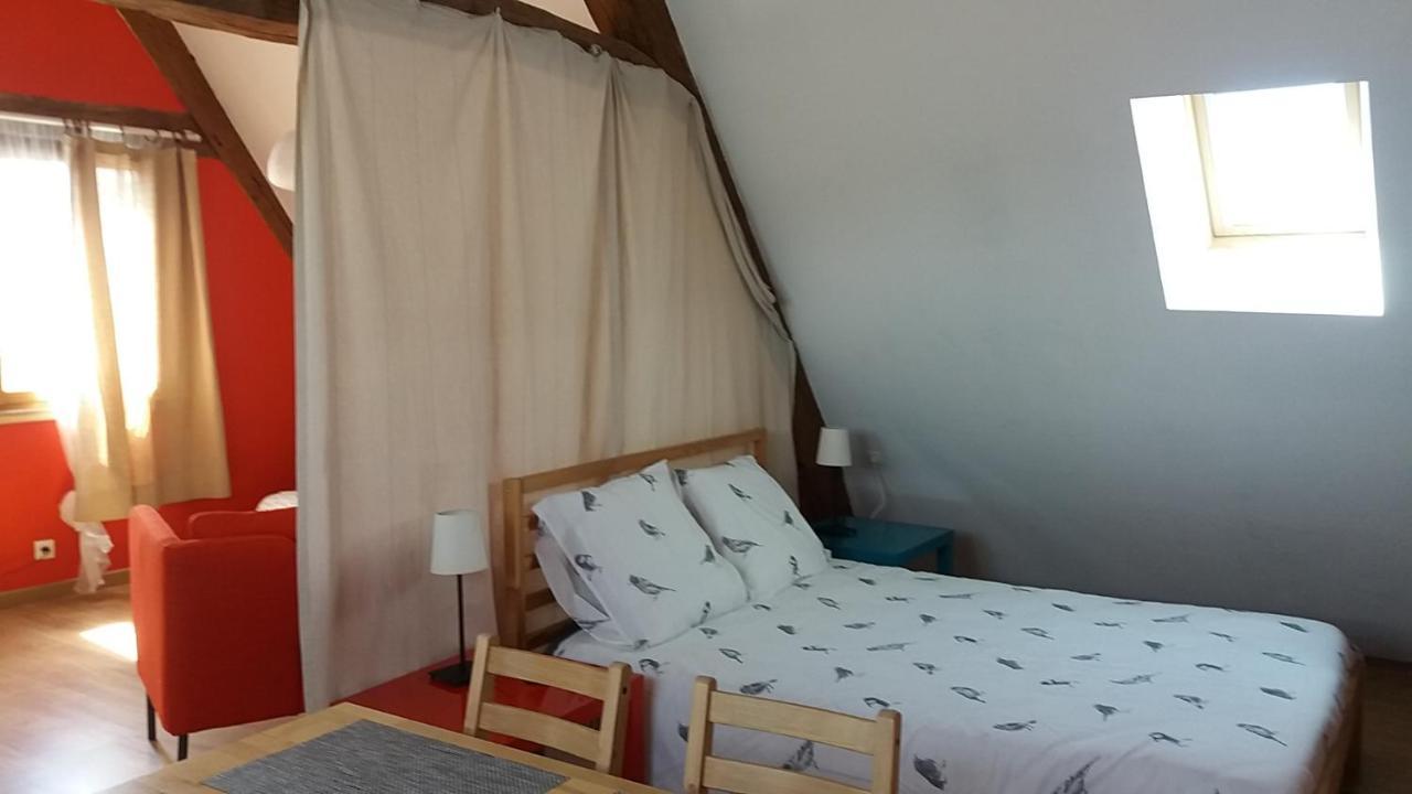 Le Charme Du Chateau Apartman Les Andelys Kültér fotó