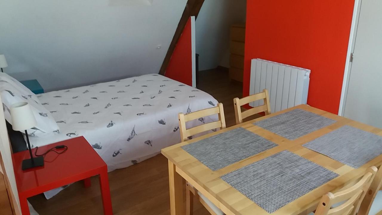 Le Charme Du Chateau Apartman Les Andelys Kültér fotó