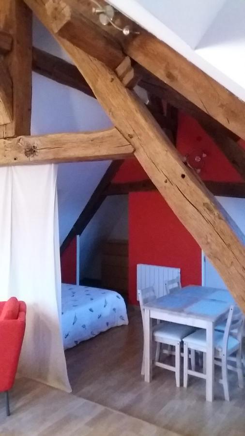 Le Charme Du Chateau Apartman Les Andelys Kültér fotó